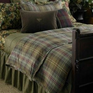 Ralph Lauren Edgefield Bedding Bundle-Duvet cover, Euro Shams, cases, pillow